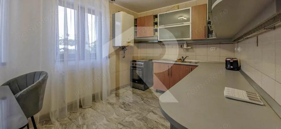 Casa 5 camere renovata 2025, curte+parcare - 3