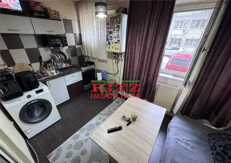 NOU!Garsoniera S= 32 mp, parter, mobilata,utilata,zona OMV! - 1