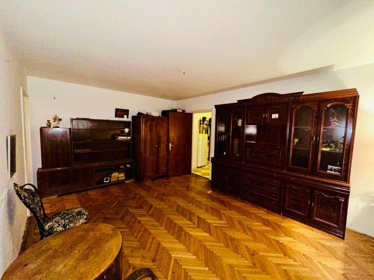 Drumul Taberei - Romancierilor Bloc Tip OD 3 camere etaj 2 liber - 1