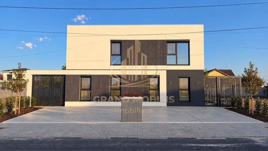 Casă individuală cu 5 camere cu Canalizare în Dumbrăvița
