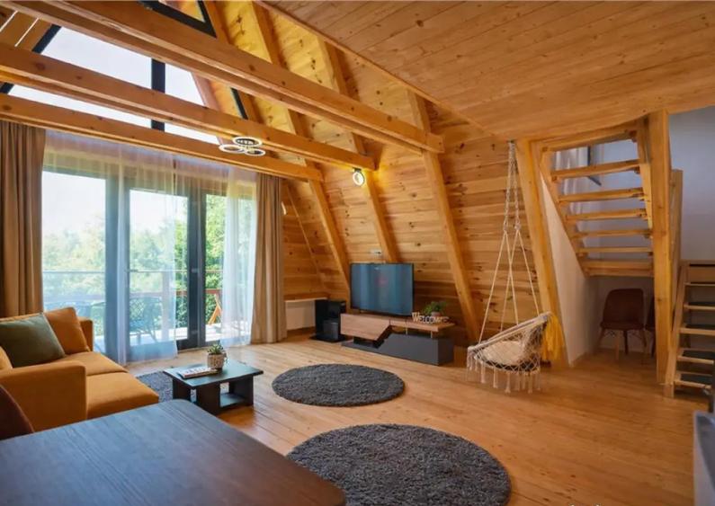 3 rezidente elegante, tip A frame, constructie 2025, Moieciu - 1