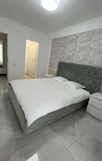 Inchiriez Apartament 2 Camere Decomandat - 7