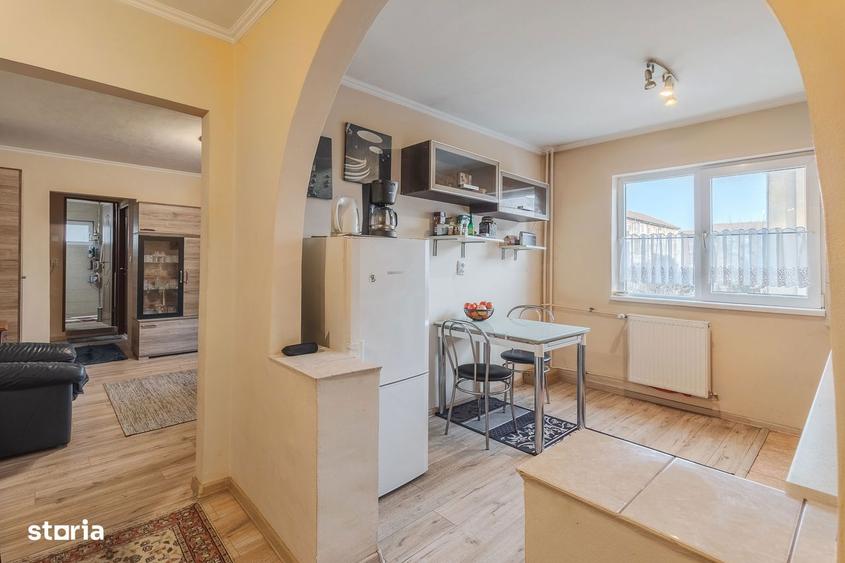 Iosia 3 camere Calea Aradului Aleea Calinului, etaj 2, bloc tip Q - 15