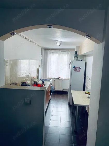 Apartament 4 camere,2 bai,2 balcoane,78m2 + balcoane - 2