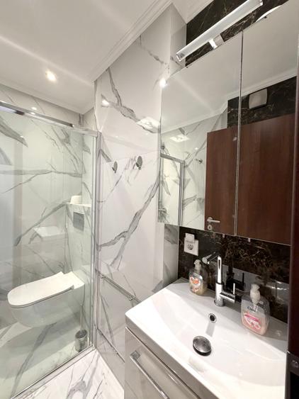 Dristor / Prima inchiriere / Totul Nou / Metrou Distor 1 min - 10