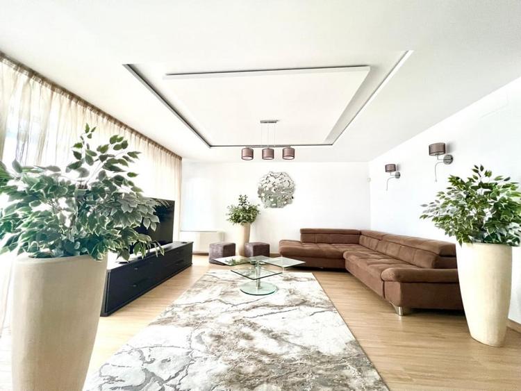 NOU / DEOSEBIT / TERASE GENEROASE / COMPLET MOBILAT SI UTILAT - 5