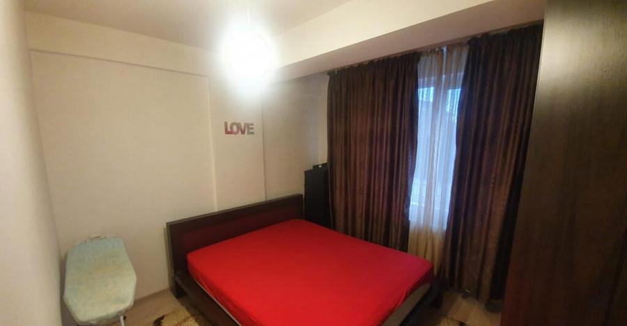 Apartament de vanzare, complet mobilat - Parcare inclusa - 9