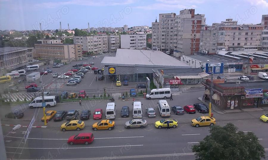 Inchiriez apartament 2 camere City Park Mall 70mp decomandat renovat ,centrala pe gaze,termen lung - 10