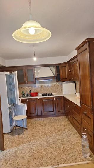 Casa de inchiriat Curtea de Arges - 15