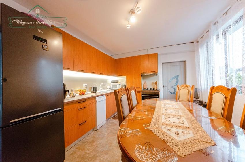 Vila cu 6 camere, zona Via Carmina Vladimirescu, Arad - 9