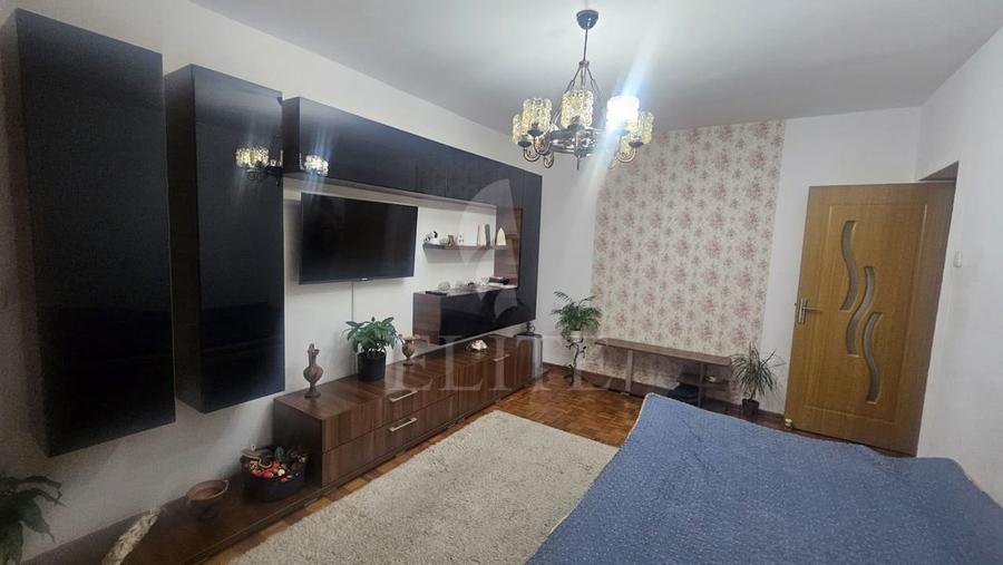Apartament 3 camere în zona PIATA 14 IULIE - 4
