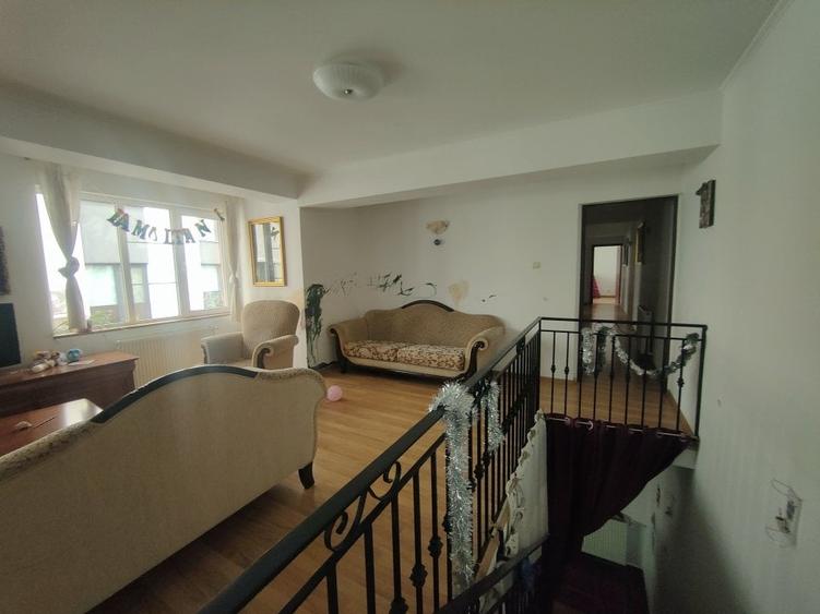 AVIATIEI - metrou vila 183 mp + curte 150 mp - 6