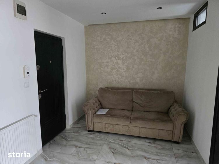 Apartament din 2 camere situat in cartierul Colorom et 2 din 4 - 5