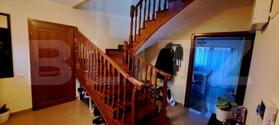 Casa individuala cu 4 camere,200 mp, teren 365 mp,cartier Europa - 2