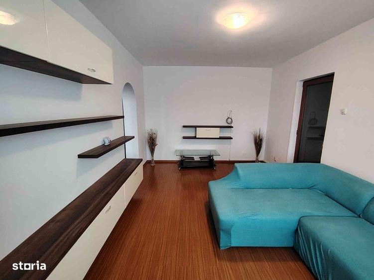 Apartament 2 camere - zona Scoala nr. 8 Micro 9 - 5