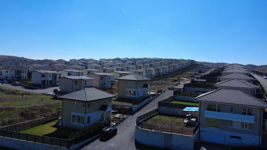 Vand casa individuala comision 0% - 9