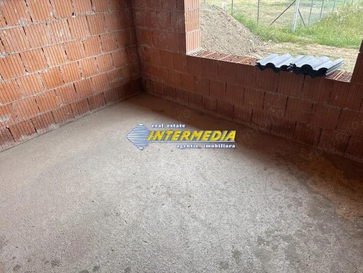 Casa Noua pe un nivel I la rosu I 4 camere I 380 mp Teren I UTILITATI I - 11