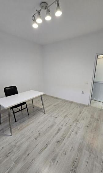 ULTRACENTRAL - 2 cam, cf1,sd,1/4 , liber,intabulat-55000 eur - 6