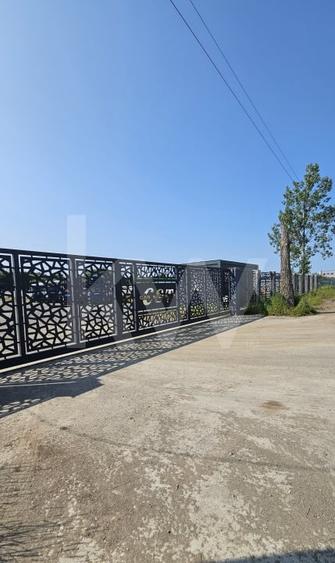 Teren intravilan cu fundatie consolidata| 5000 mp | Cisnadie | Sibiu - 5