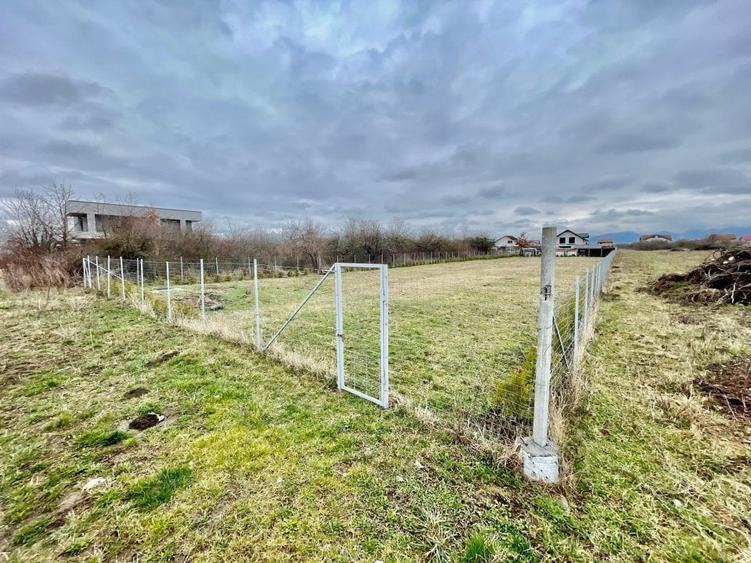 Teren SANPETRU 1350mp cu utilitati!! - 1