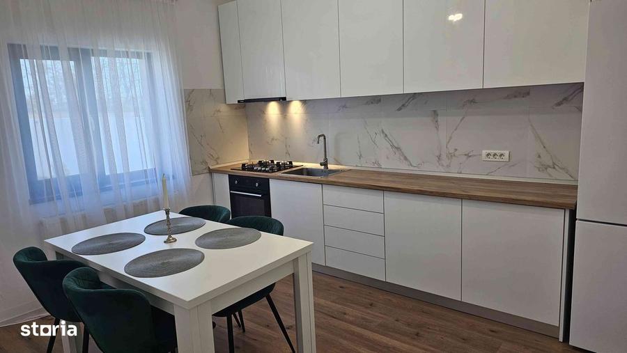 Casa noua cu 5 camere, curte si centrala pe gaz - 1