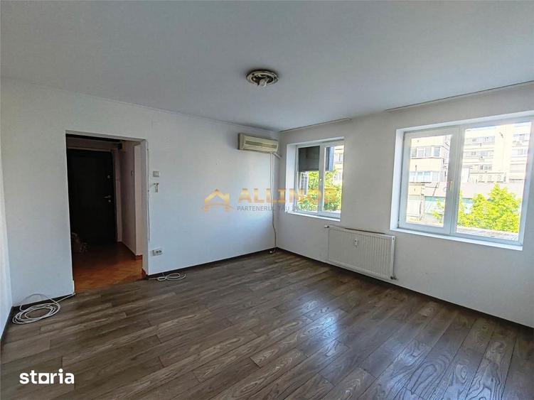 Apartament cu 2 camere semidecomandat în Ultracentral