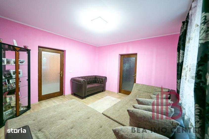 Casă cu 4 camere cu Teren 1128 Mp în Zimandu Nou