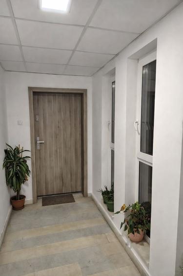 Apartament cu 2 camere semidecomandat, mobilat în Dâmbul Rotund
