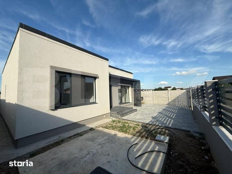 Casă cu 3 camere cu Teren 280 Mp în Malu Mare