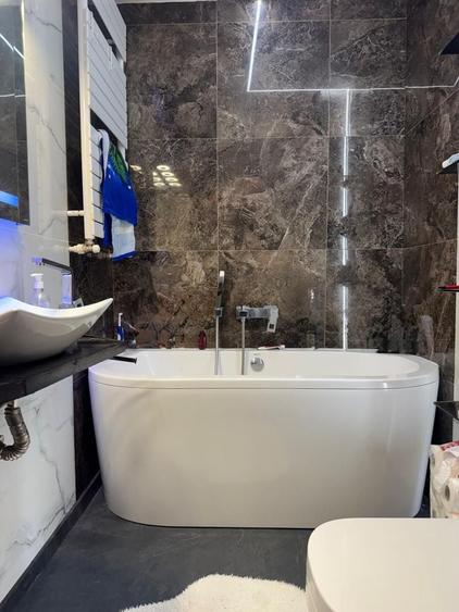 Apartament cu 2 camere decomandat în Floreasca