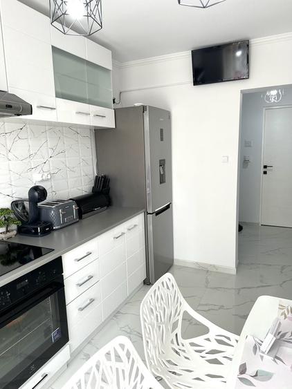 Apartament cu 2 camere decomandat în Nicolae Titulescu