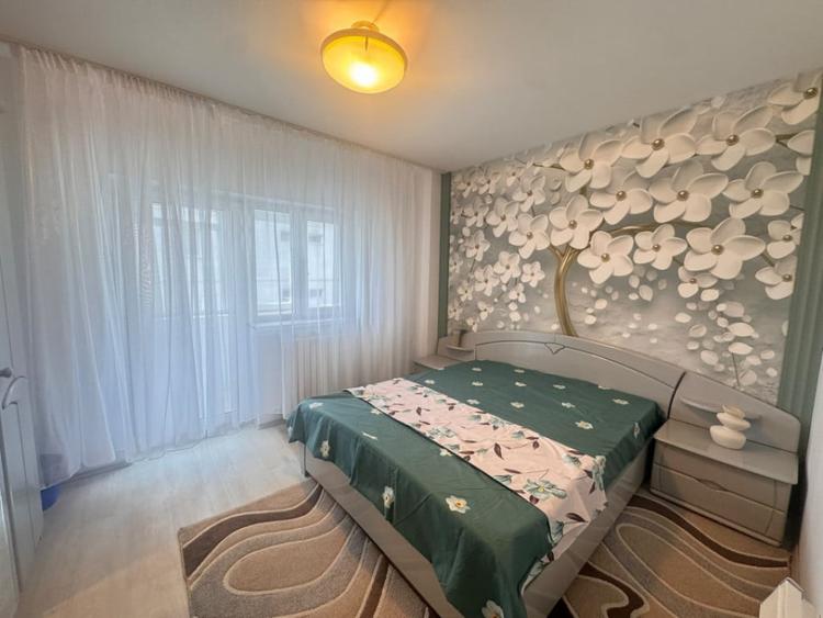 Apartament cu 3 camere decomandat în City Park Mall