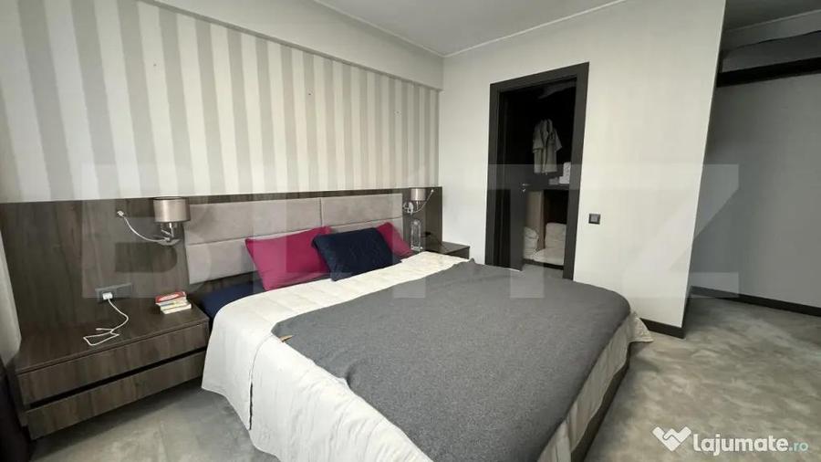 Apartament cu 3 camere semidecomandat în Nufărul