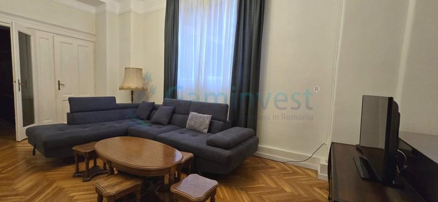 Apartament cu 4 camere decomandat în Ultracentral