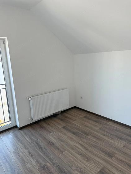 Casă cu 4 camere cu Teren 375 Mp în Central