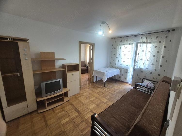 Apartament cu 2 camere nedecomandat în Central