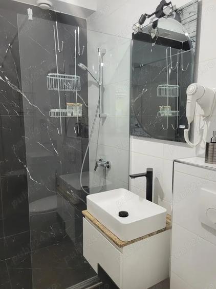 Apartament cu 2 camere semidecomandat în Năvodari