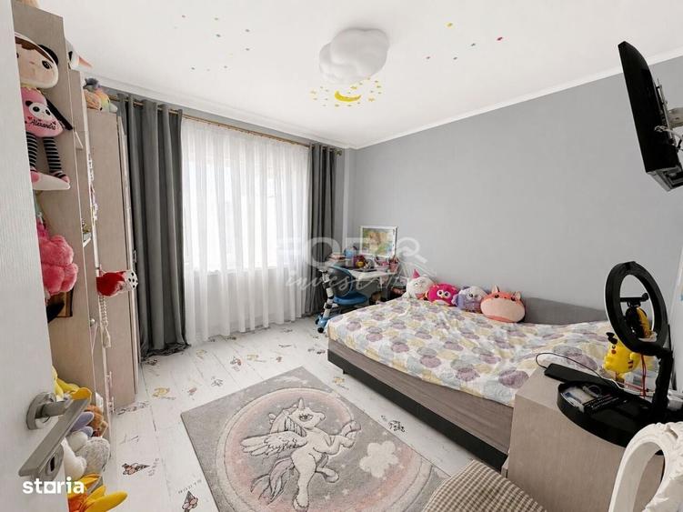 Apartament vanzare, 3 camere mobilat zona strazii Traian Lalescu - 9