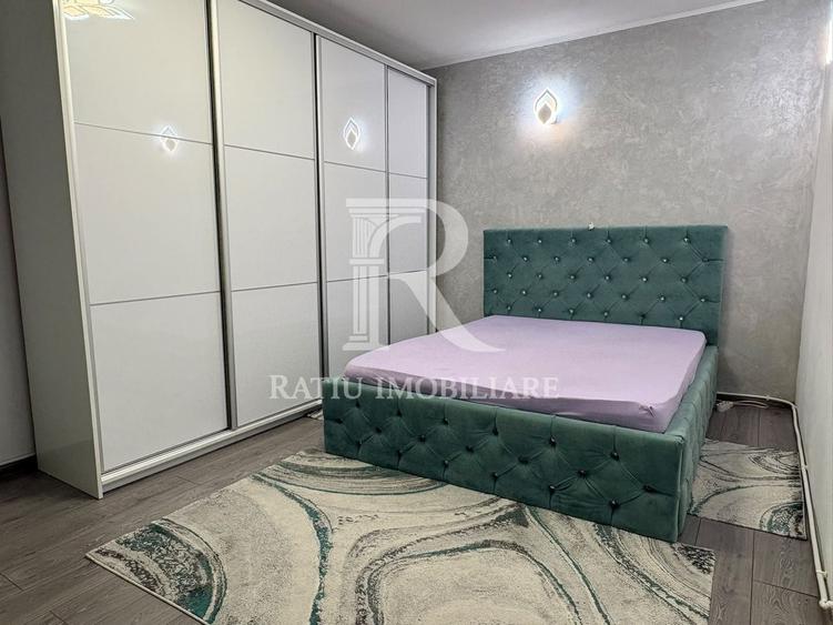 Casă individuală cu 3 camere cu Canalizare în Ultracentral