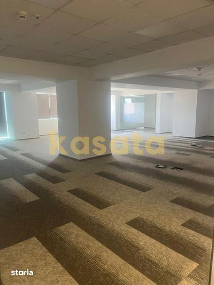 Spațiu comercial, de 100 mp, în Băneasa