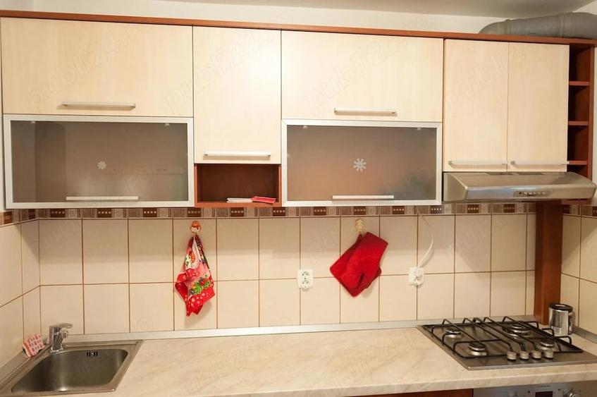 Apartament cu 3 camere decomandat în Canta