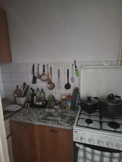 Apartament cu 2 camere decomandat în Steaua