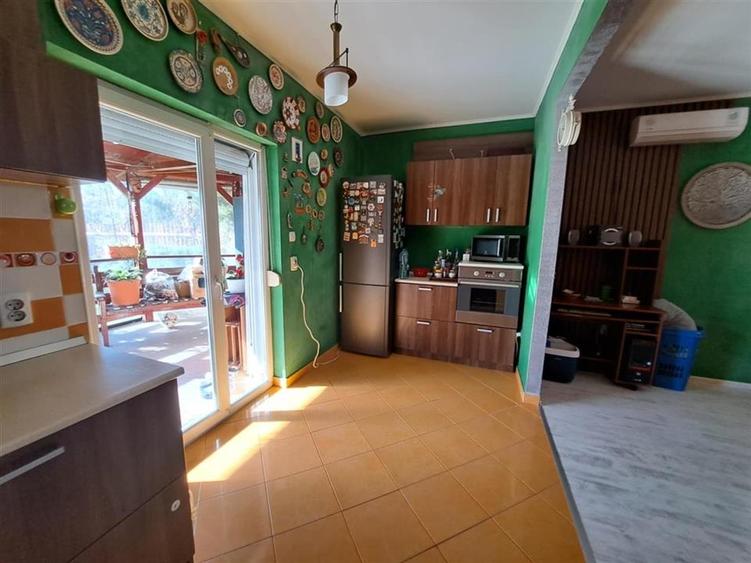 Casă individuală cu 4 camere cu Teren 531 Mp în Paleu