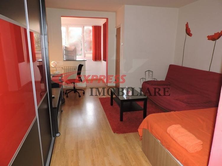 Titan, Liviu Rebreanu, Metrou, Bloc Mixt - 1