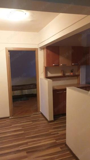 Apartament 4 camere Cetate etaj 1 de inchiriat - 9