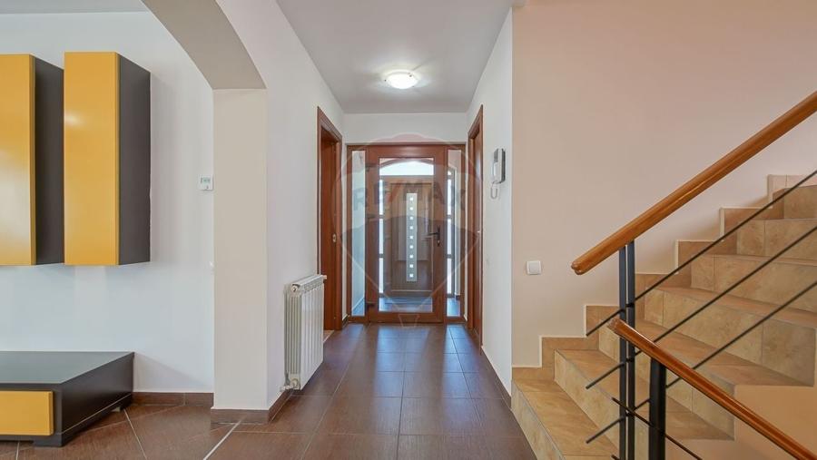 Comision 0 %! Casa de vanzare in zona Noua, Brasov! - 19