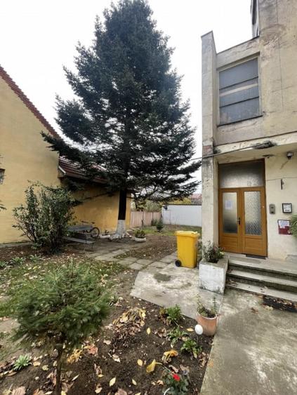 Apartament Deosebit, semidecomandat  cu garaj in curte - 11