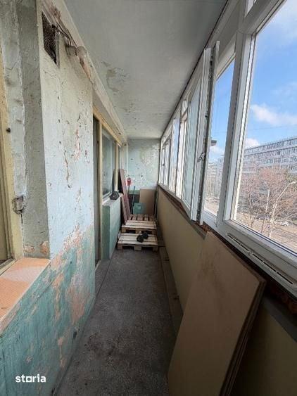 Apartament 3 camere de vanzare Giule?ti - 1