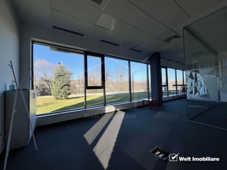 Spatiu multifunctional 220mp, parcari, zona Tetarom I - 12