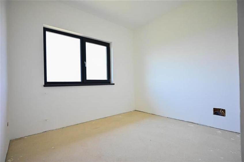 Casa noua pe parter,salon generos,terasa, pod mansardabil,teren 476mp,Sanpetru B - 20